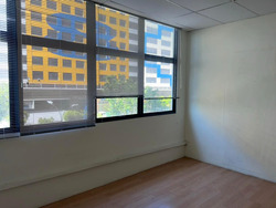 Tradehub 21 (D22), Office #531413971